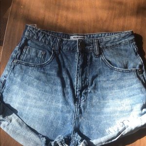 One teaspoon high waist bandit cutoffs 28 nwot
